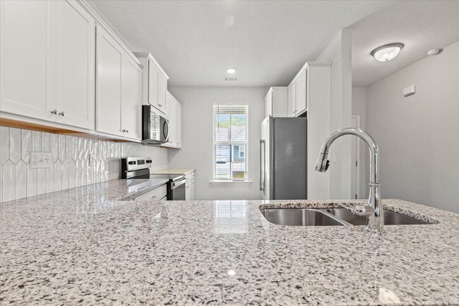 Building Photo - 111 Bartram Ridge