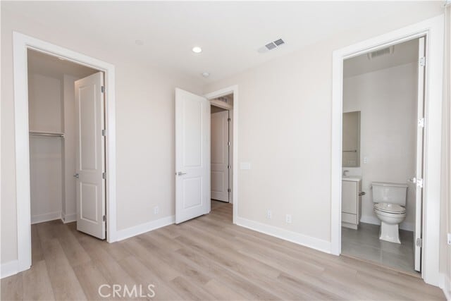 Building Photo - 180 Longden