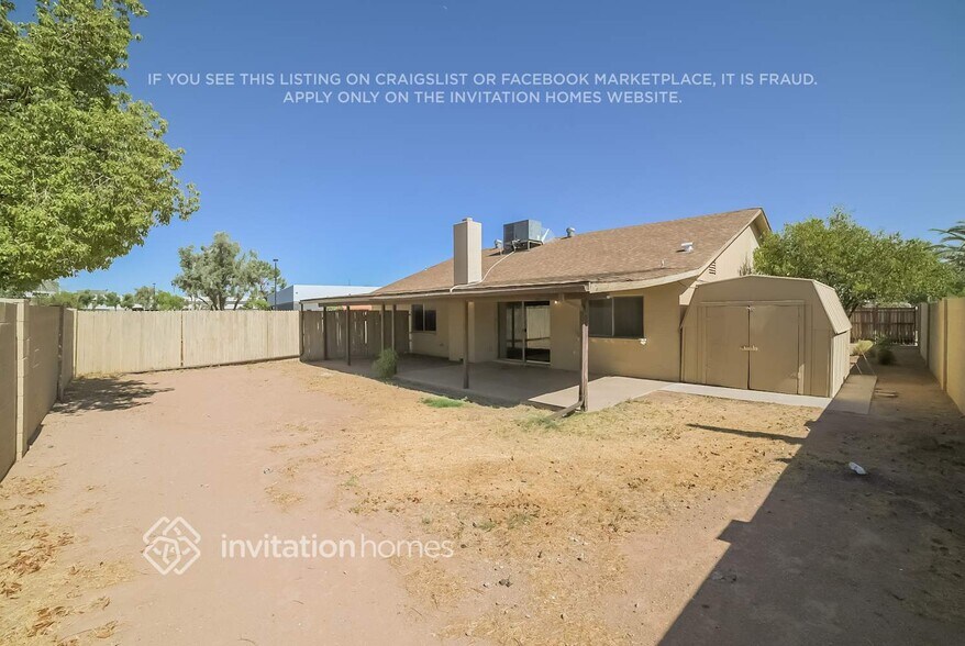 Building Photo - 2902 W Sandra Terrace