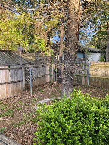 Building Photo - 1123 Cardinal Oaks Dr