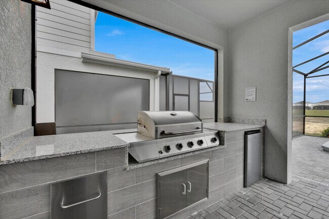 Building Photo - 3074 Mahalo Dr