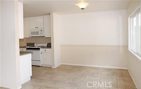 Building Photo - 9862 Coral Cove Cir