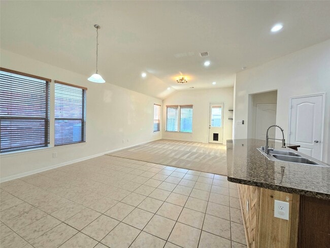 Building Photo - 22526 Belmont Cove Ln