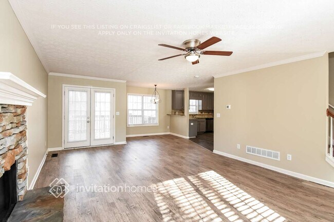 Building Photo - 615 Simon Ive Dr