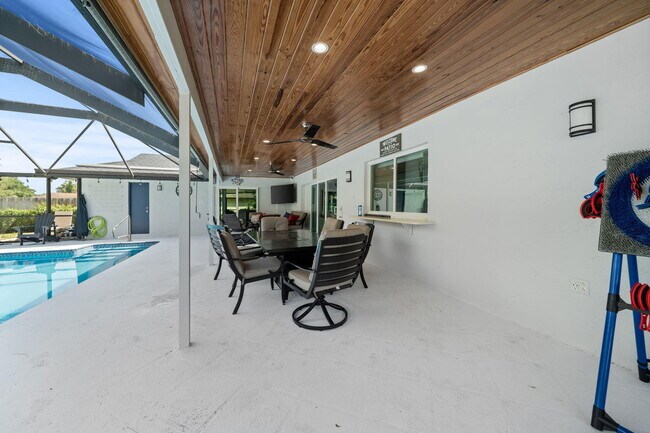 Building Photo - 13948 Ishnala Cir