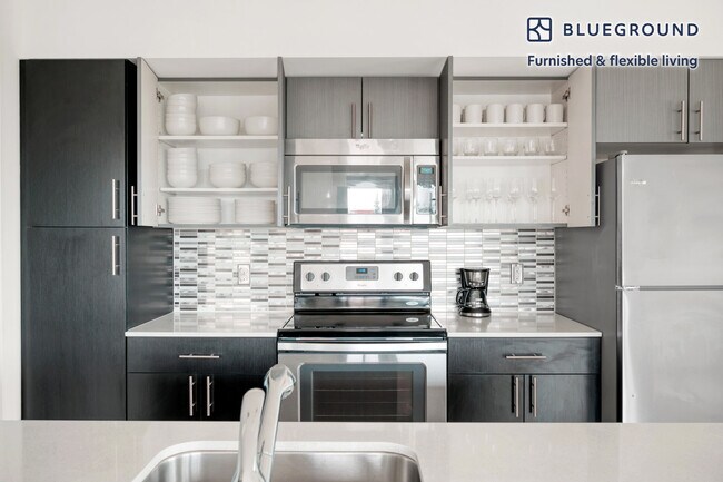 Building Photo - 15522 NE 22nd Pl