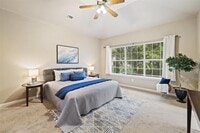 Building Photo - 1301 S Quinlan Park Rd