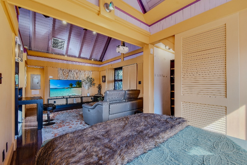 Building Photo - 5113 31st Ave S