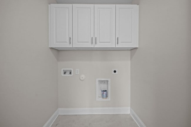 Building Photo - Welcome to Stateside Subdivision!