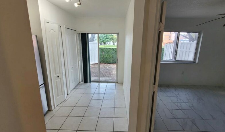 Building Photo - 2200 NW 78th Ave