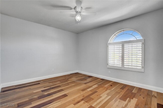 Building Photo - 10587 Sunwind Ave