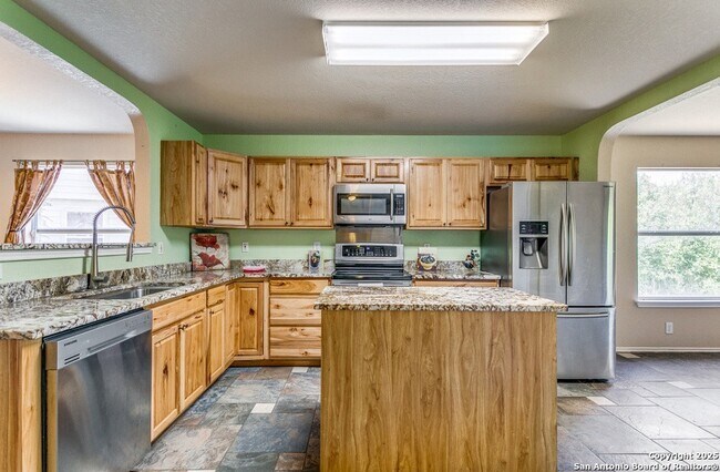 Building Photo - 8227 Maloy Manor