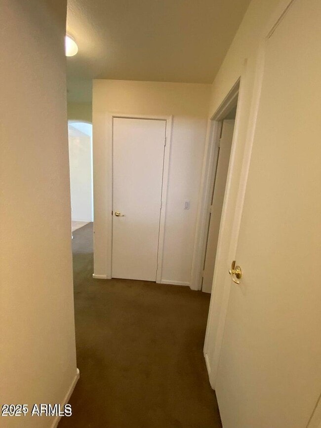 Building Photo - 1461 E La Costa Dr