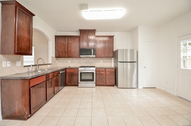 Building Photo - 21723 Britton Hill Way