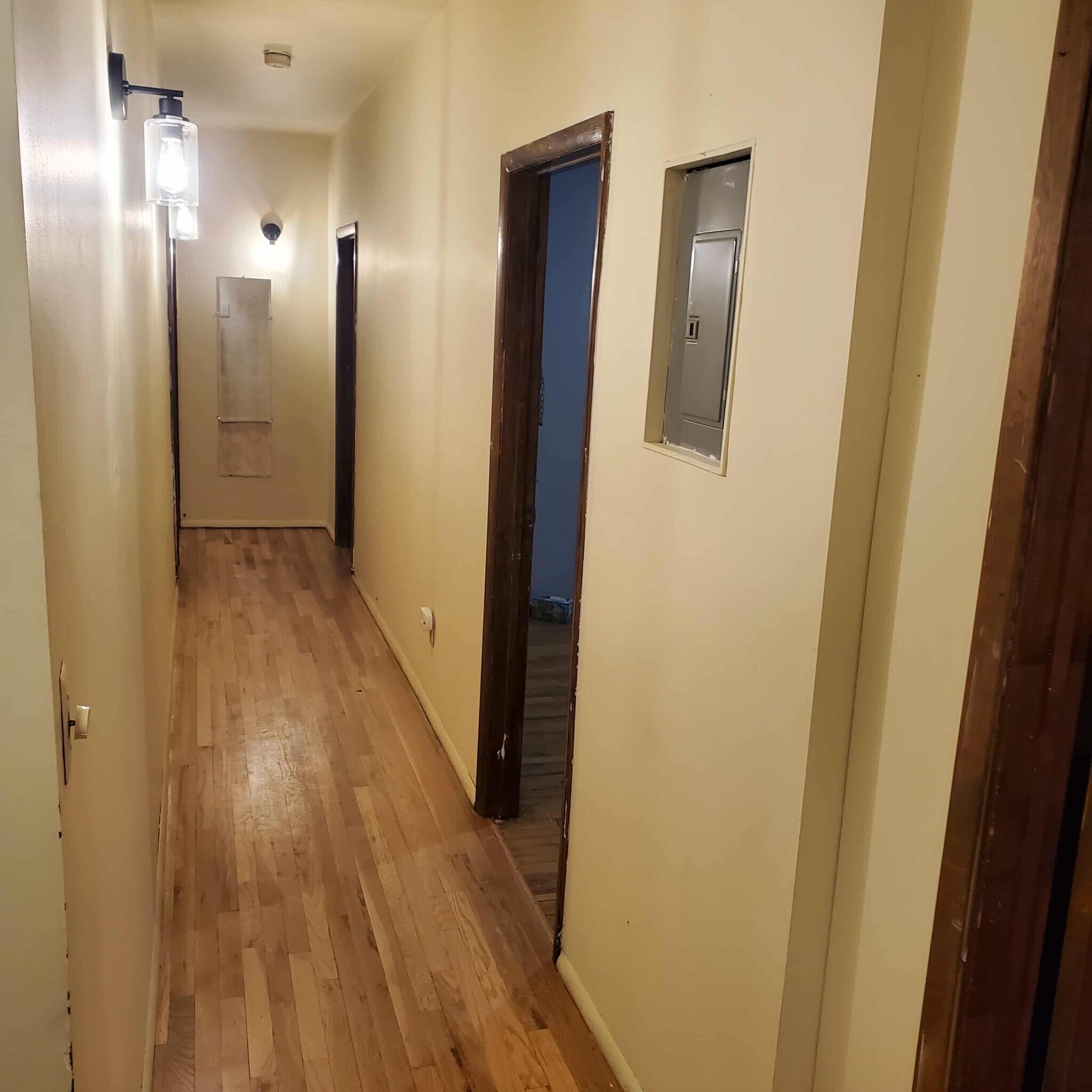 Building Photo - 337 Washington St