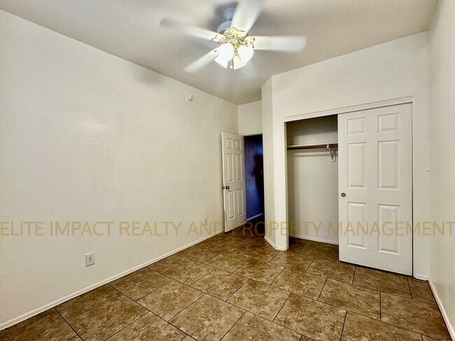 Building Photo - 8999 E Marci Lynne Way