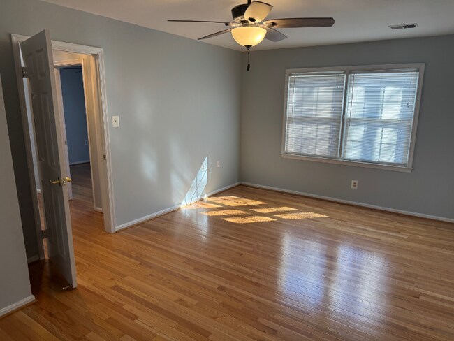 Building Photo - 4269 Berwick Pl