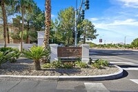 Building Photo - 251 S Green Valley Pkwy