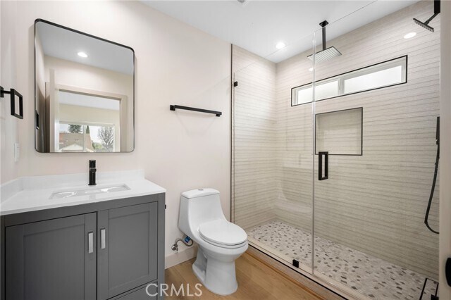 Building Photo - 918 University Ave