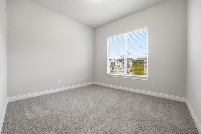 Building Photo - 716 Coppell Ct