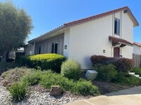 Building Photo - 8063 Park Villa Cir