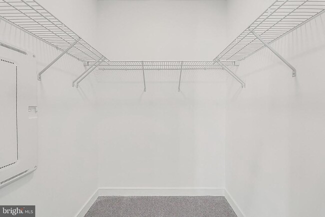 Building Photo - 21731 Dovekie Ter