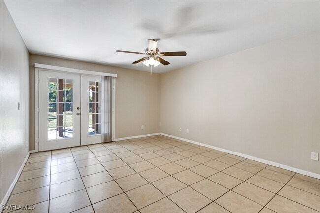 Building Photo - 5453 16th Pl SW