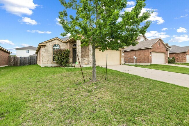Building Photo - 6609 Sendero Lane