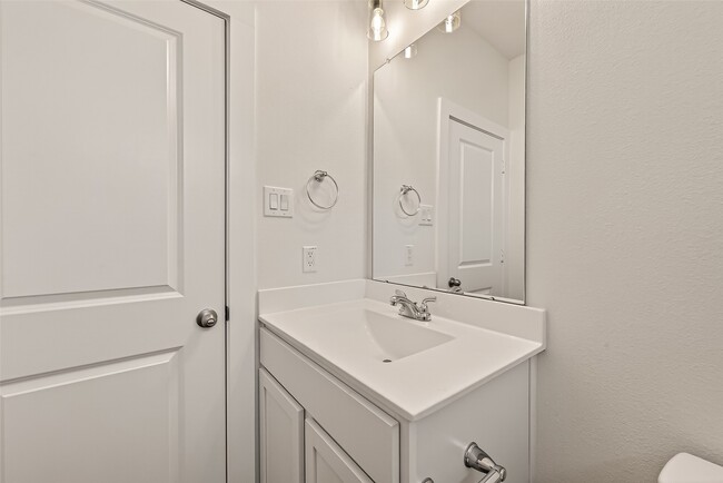 Building Photo - 3241 Loam Ln