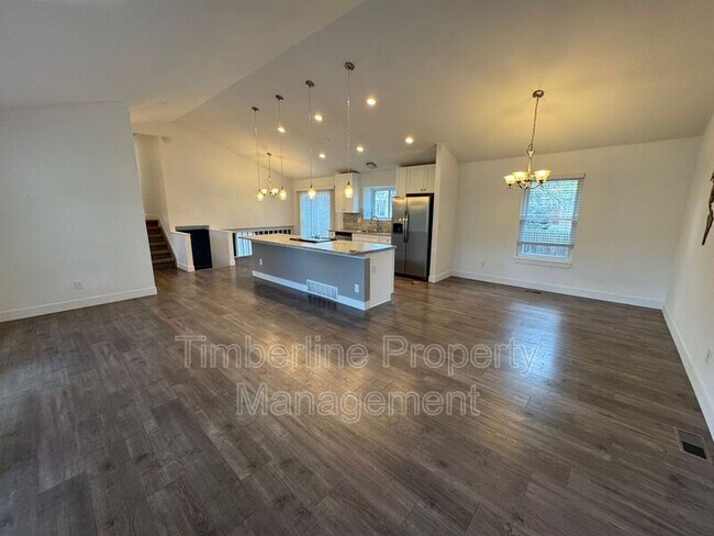 Building Photo - 6446 Pulpit Rock Dr