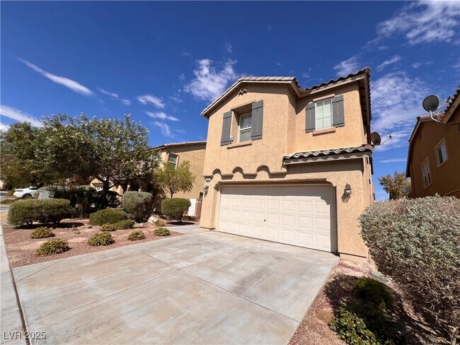 Building Photo - 5628 Granville Lake St