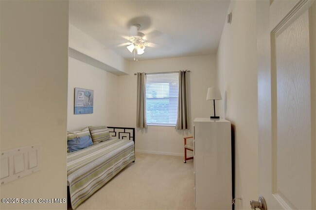 Building Photo - 6858 Toland Dr