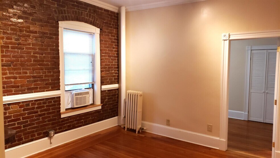 Building Photo - 898 Massachusetts Ave