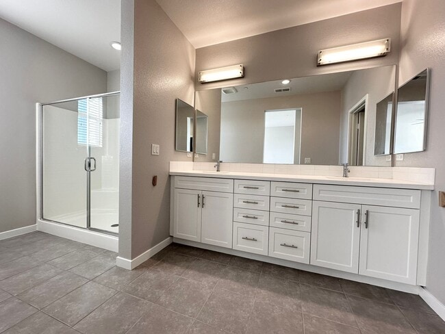 Building Photo - 775 Trunorth Cir