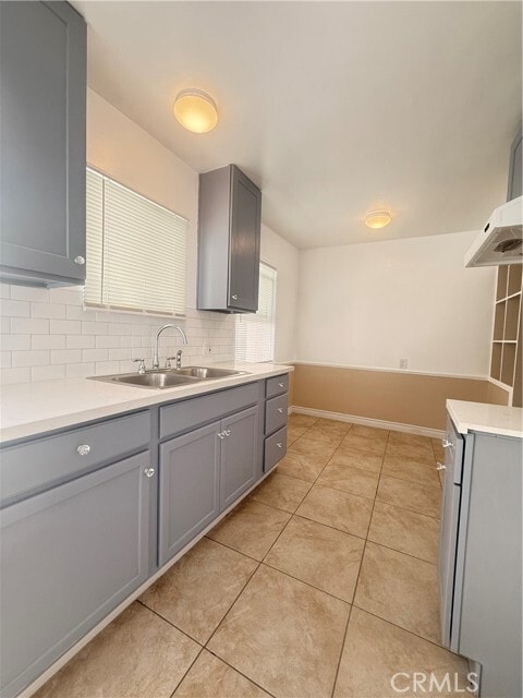 Building Photo - 2431 W Beverly Blvd