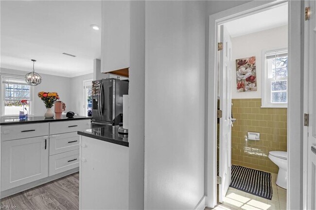 Building Photo - 54 Avella Ct