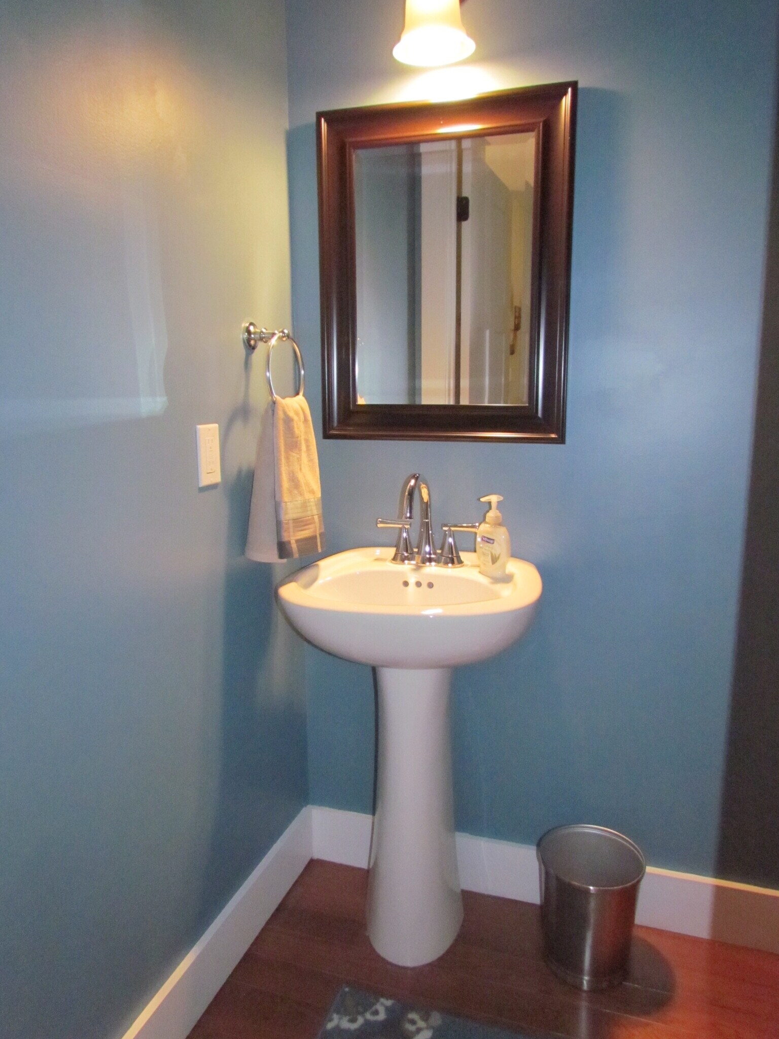 Building Photo - 14 Constitution Ct