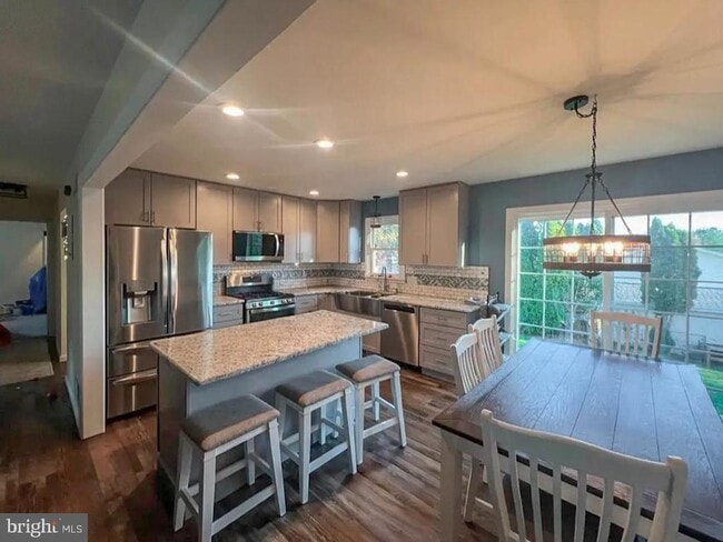 Building Photo - 214 Erford Rd