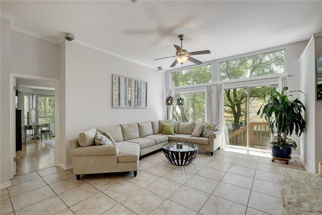 Building Photo - 8905 Colberg Dr