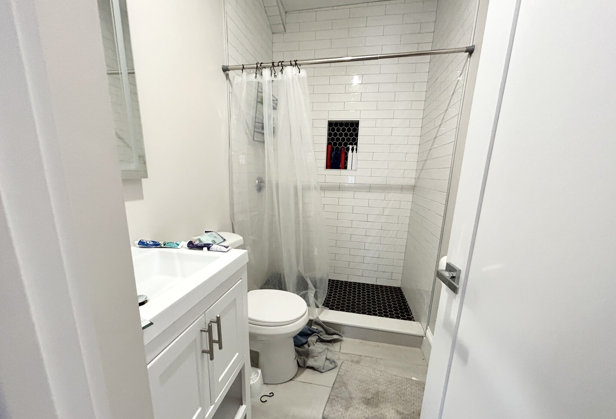 Building Photo - 74 Marine Rd