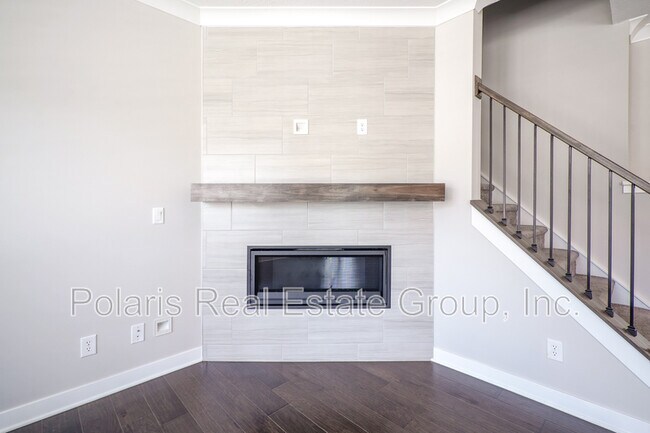 Building Photo - 8239 Bostic Dr