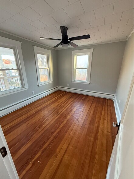 Bedroom #1 Main - 38 Liberty St