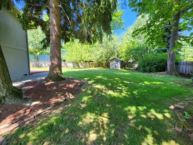 Building Photo - 13502 36th Pl W