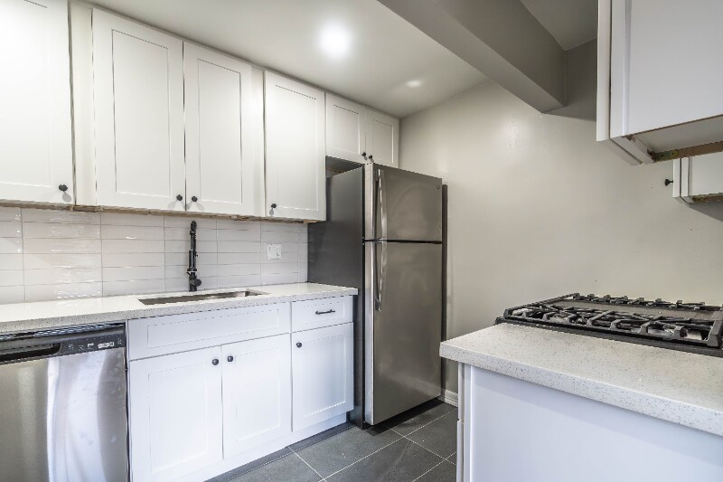 Building Photo - 1602 Bonnie Brae St