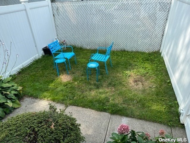 Building Photo - 178 Avenue B