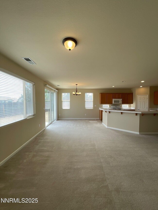 Building Photo - 375 Mustengo Ct
