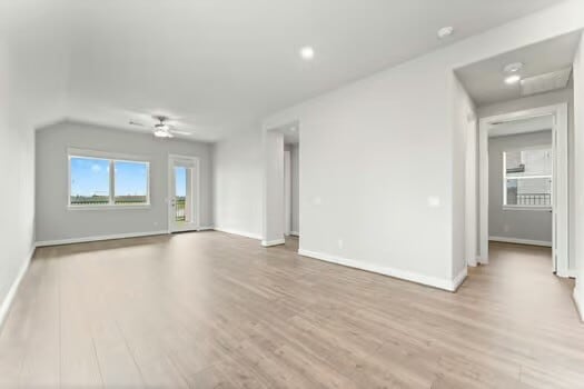 Building Photo - 724 Lake Lacosta Dr