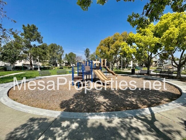 Building Photo - 4342 Ironwood Dr