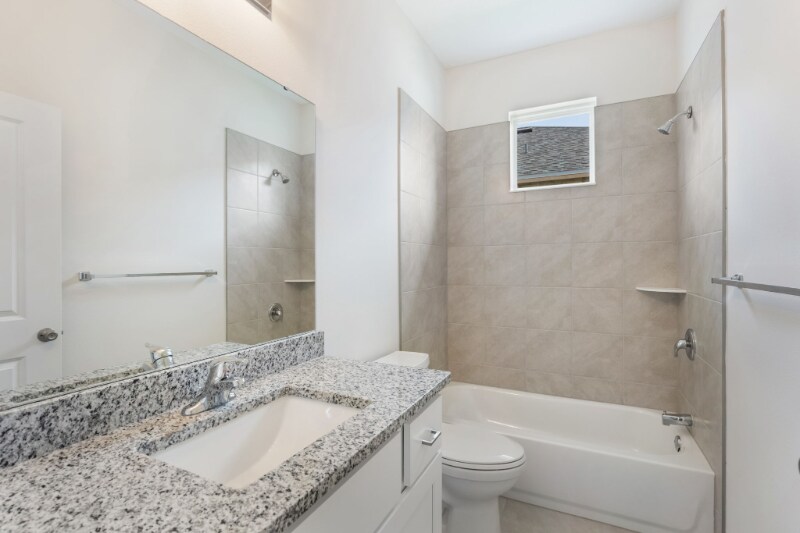 Building Photo - 3747 Watercliff Cir