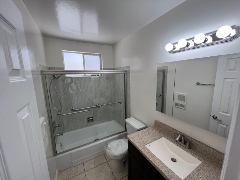 Building Photo - 5430 Corteen Pl